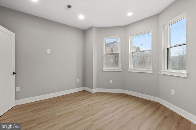2637 N 28TH ST, Philadelphia, PA 19132