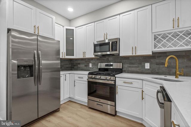 2637 N 28TH ST, Philadelphia, PA 19132