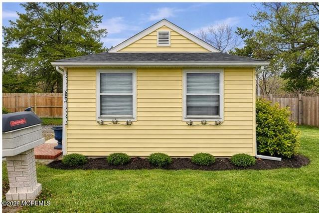 466 Stagecoach Road, Millstone, NJ 08510