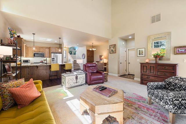 11144 Desert Sky Loop, Redmond, OR 97756