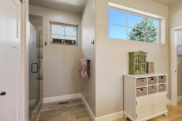 11144 Desert Sky Loop, Redmond, OR 97756