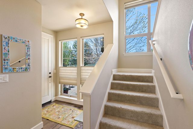 11144 Desert Sky Loop, Redmond, OR 97756