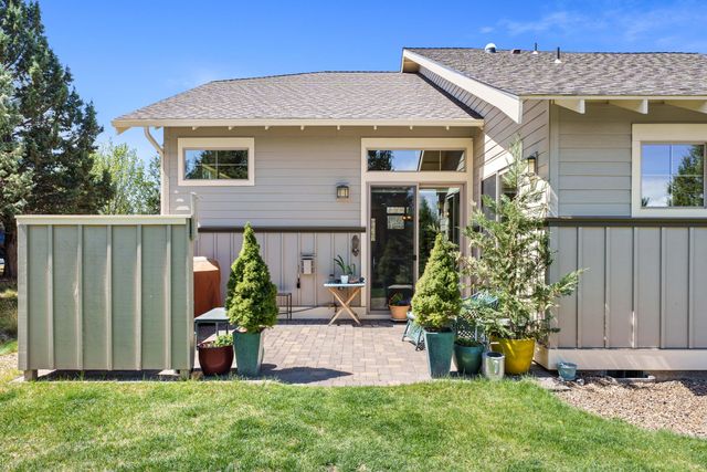 11144 Desert Sky Loop, Redmond, OR 97756