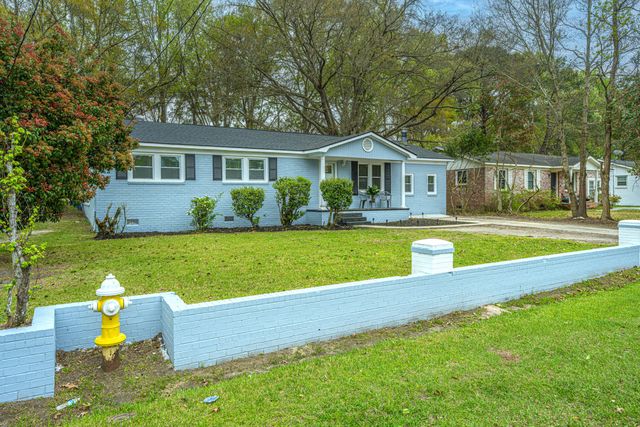 814 Hoss Road, Charleston, SC 29414