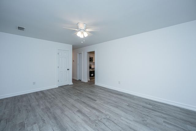 814 Hoss Road, Charleston, SC 29414