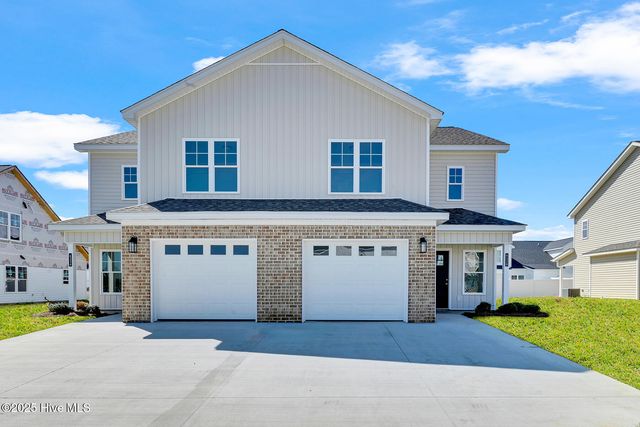 633 Abigail Taylor Drive B, Greenville, NC 27858