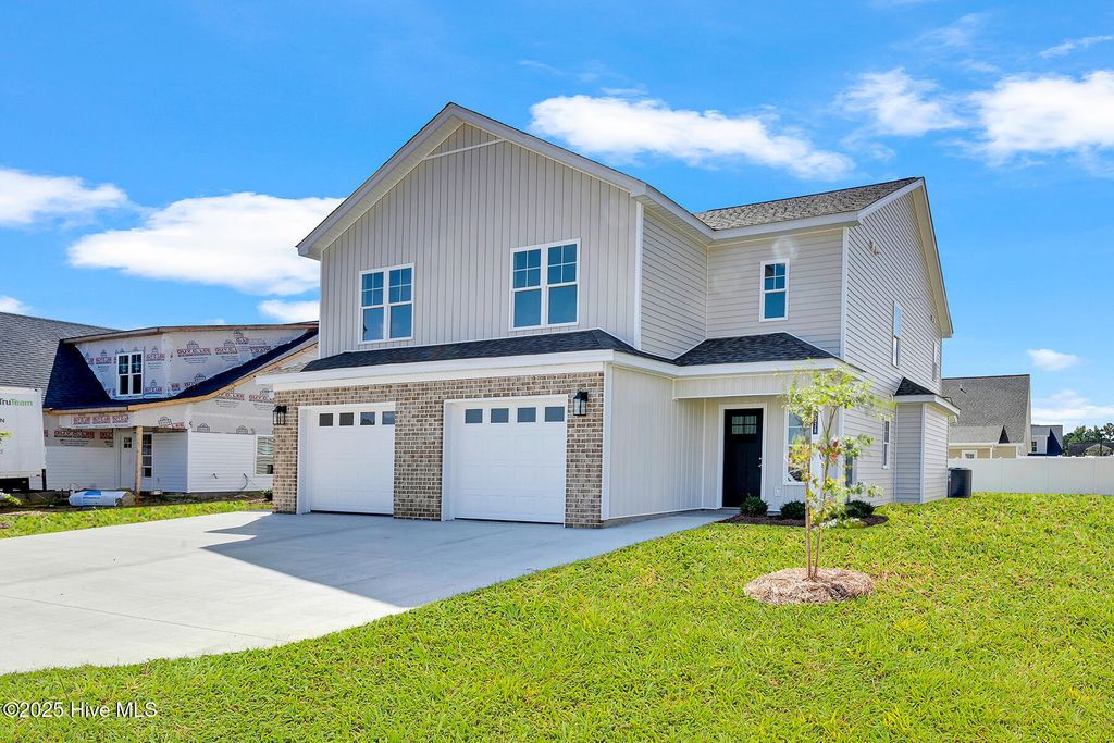 633 Abigail Taylor Drive B, Greenville, NC 27858