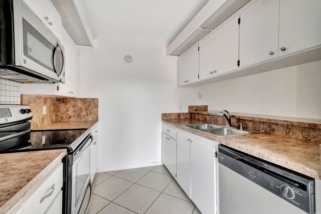 311 3rd Way, West Palm Beach, FL 33407