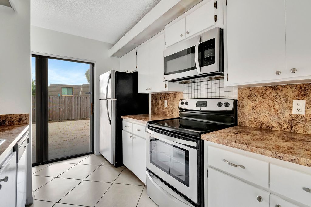 311 3rd Way, West Palm Beach, FL 33407