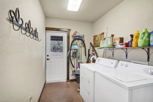 8489 Three Creek Court, Granbury, TX 76049