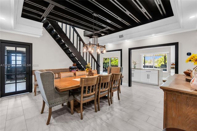 5049 Cleveland Road, Delray Beach, FL 33484