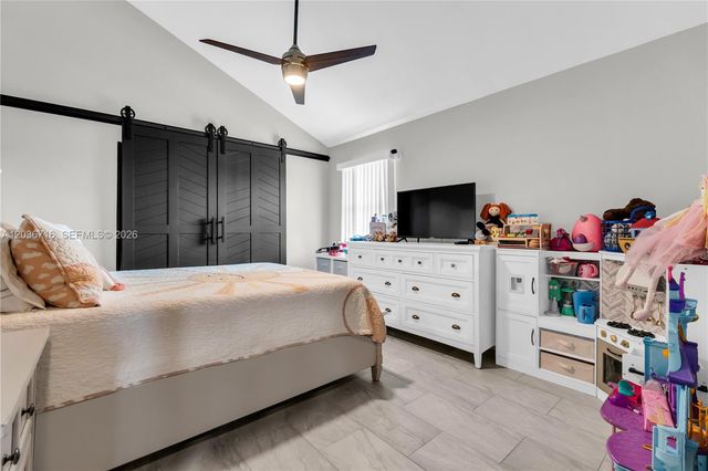 5049 Cleveland Road, Delray Beach, FL 33484
