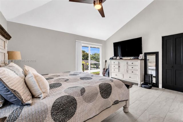 5049 Cleveland Road, Delray Beach, FL 33484