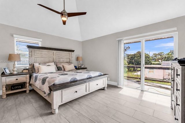5049 Cleveland Road, Delray Beach, FL 33484