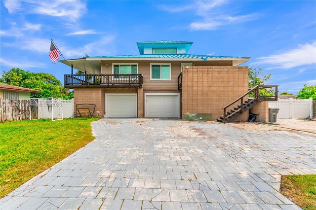 5049 Cleveland Road, Delray Beach, FL 33484