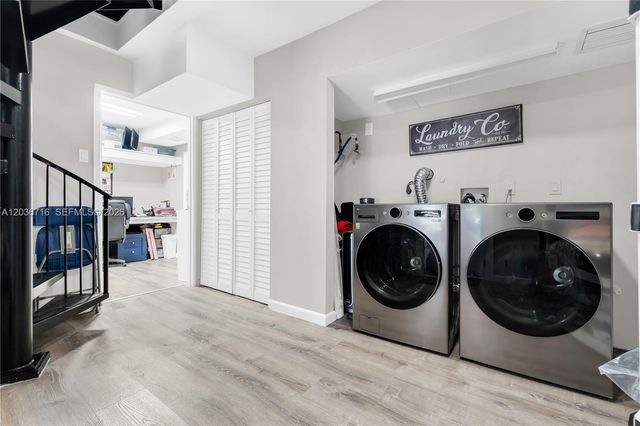 5049 Cleveland Road, Delray Beach, FL 33484