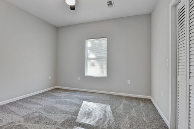 921 W Collins Street, Denison, TX 75020