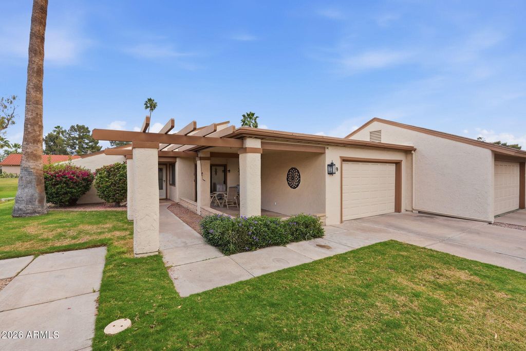9 LEISURE WORLD --, Mesa, AZ 85206