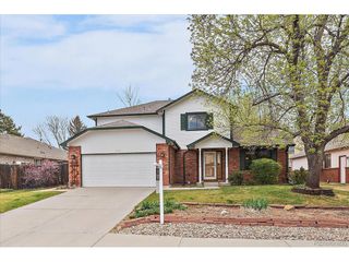 2428 Maplewood Cir W, Longmont, CO 80503