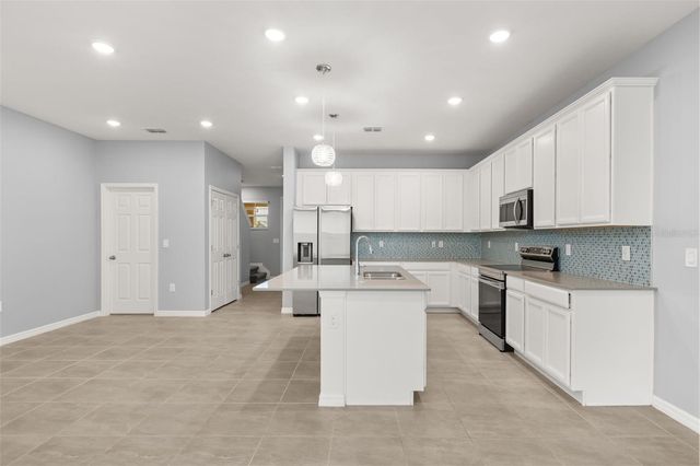 7078 TWILIGHT BAY DRIVE, Winter Garden, FL 34787