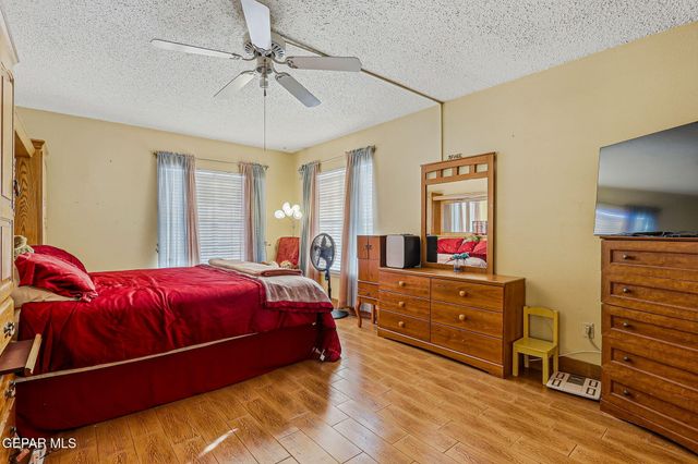 9003 MAGNETIC Street, El Paso, TX 79904