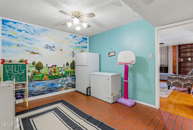 9003 MAGNETIC Street, El Paso, TX 79904