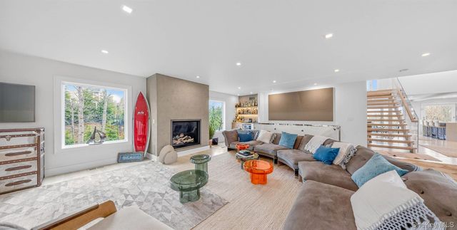 177 Bridies Path, Southampton, NY 11968