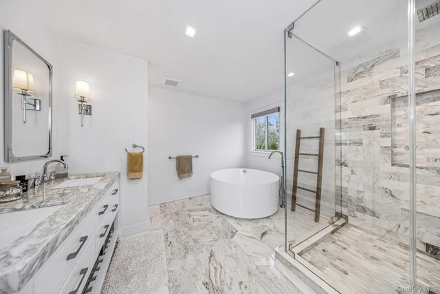 177 Bridies Path, Southampton, NY 11968