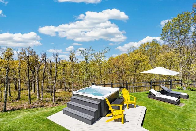 177 Bridies Path, Southampton, NY 11968