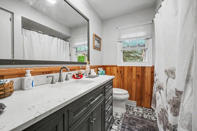2256 Rogue River Road NE, Belmont, MI 49306