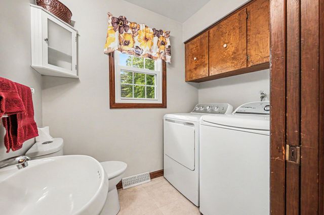 2256 Rogue River Road NE, Belmont, MI 49306