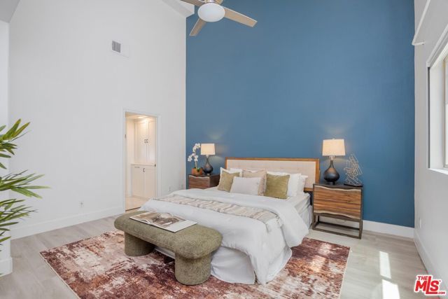 5737 Camellia Avenue 118, North Hollywood (los Angeles), CA 91601