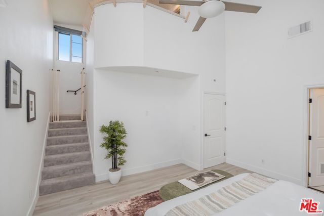 5737 Camellia Avenue 118, North Hollywood (los Angeles), CA 91601