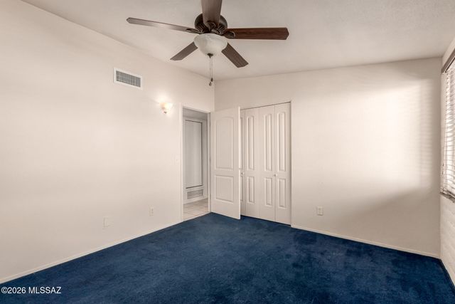 7596 N Meredith Boulevard, Tucson, AZ 85741