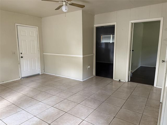5958 Skylane Drive, Montgomery, TX 77316