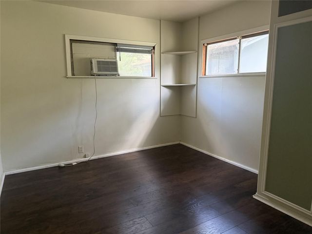 5958 Skylane Drive, Montgomery, TX 77316