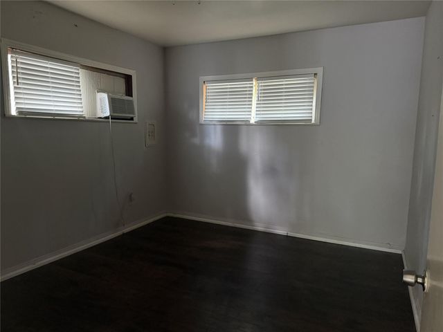 5958 Skylane Drive, Montgomery, TX 77316
