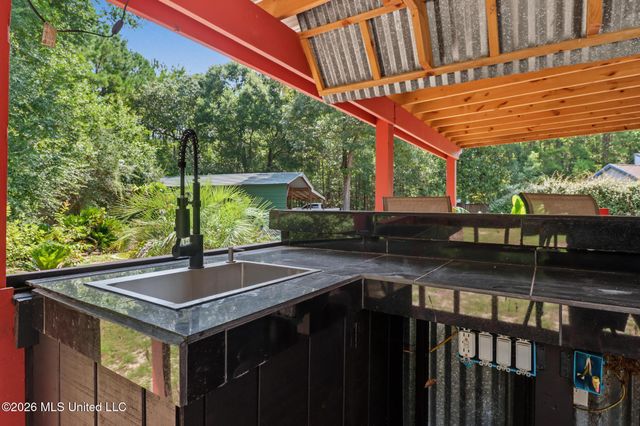 11526 Haleiwa Place, Diamondhead, MS 39525