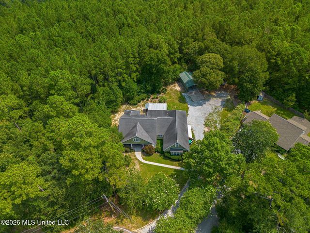 11526 Haleiwa Place, Diamondhead, MS 39525