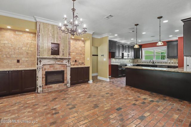 11526 Haleiwa Place, Diamondhead, MS 39525