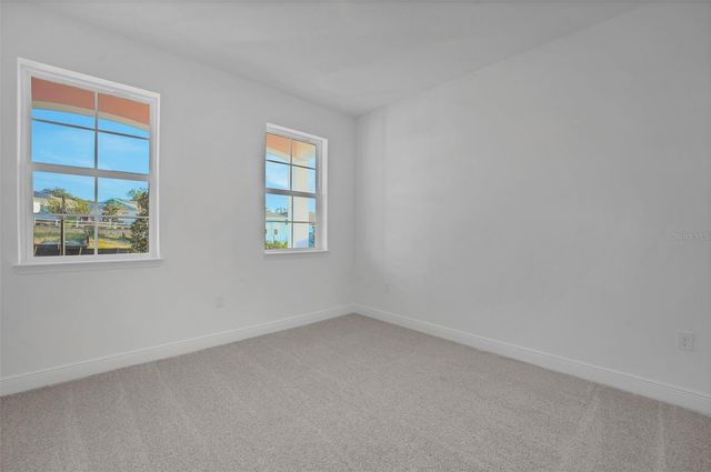 1018 FIESTA KEY CIRCLE, Lady Lake, FL 32159