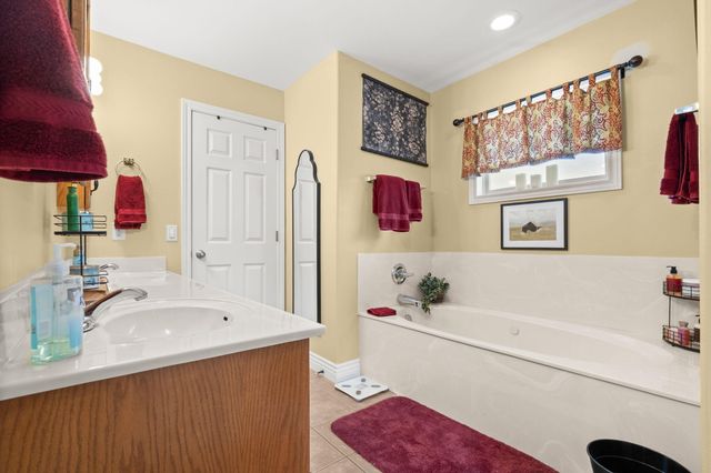 1111 Ledgestone Lane, Branson West, MO 65737