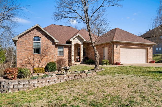 1111 Ledgestone Lane, Branson West, MO 65737