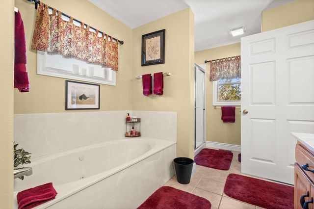 1111 Ledgestone Lane, Branson West, MO 65737