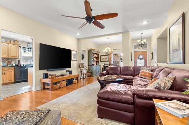 1111 Ledgestone Lane, Branson West, MO 65737