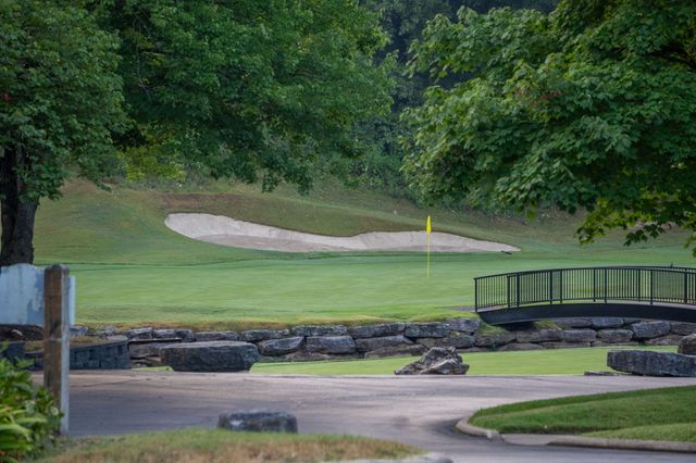 1111 Ledgestone Lane, Branson West, MO 65737