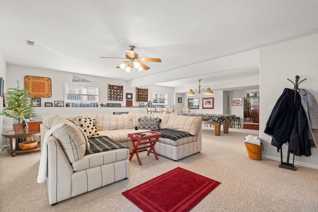 1111 Ledgestone Lane, Branson West, MO 65737