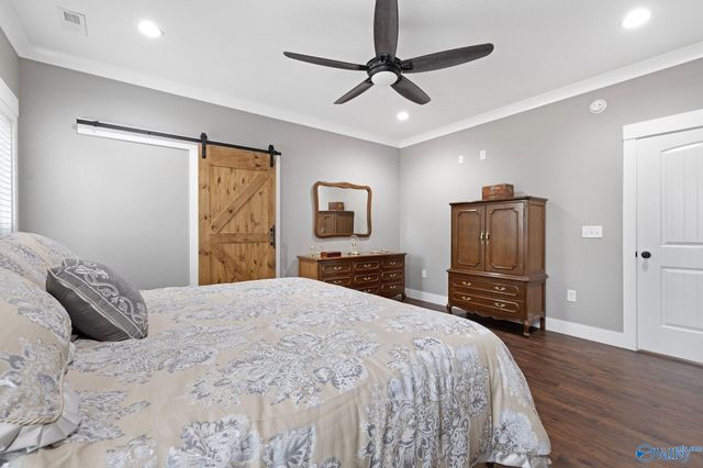 116 Bowery Lane, Albertville, AL 35950