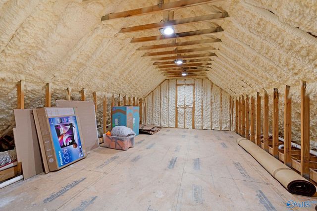 116 Bowery Lane, Albertville, AL 35950