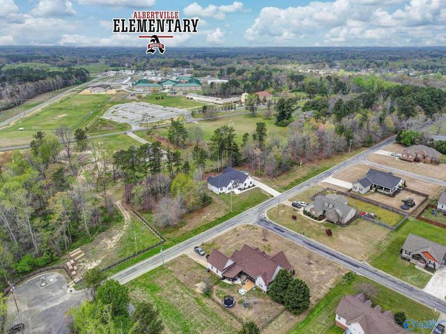 116 Bowery Lane, Albertville, AL 35950